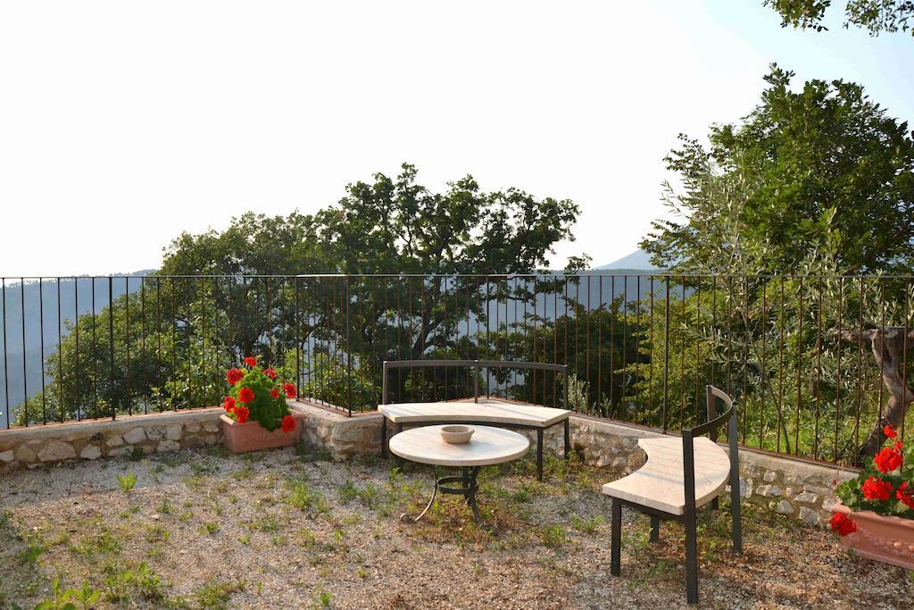 Agriturismo Istrice Innamorato Campello sul Clitunno Habitación foto