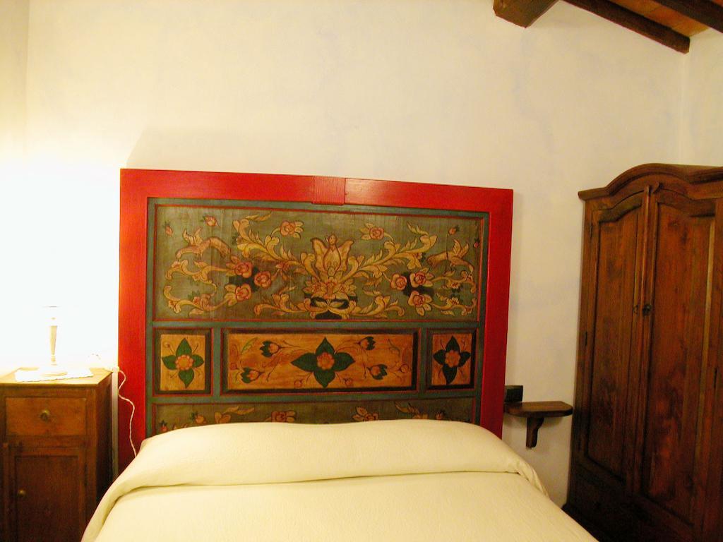 Agriturismo Istrice Innamorato Campello sul Clitunno Habitación foto