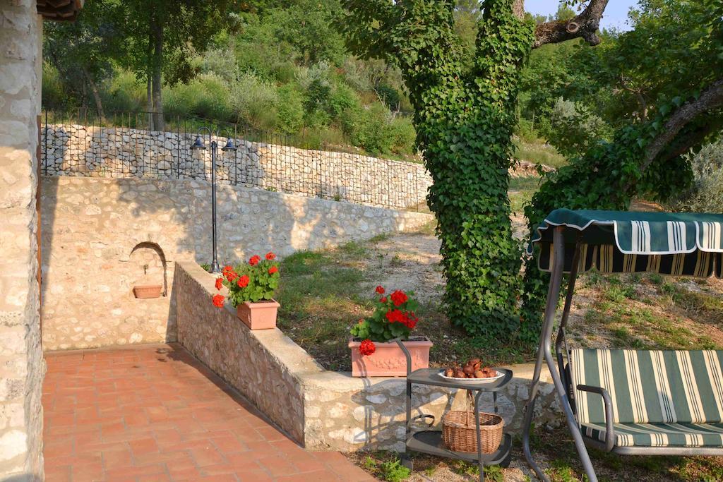 Agriturismo Istrice Innamorato Campello sul Clitunno Habitación foto